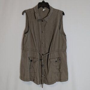 CATO Light Brown Sleeveless Lightweight Utility Cargo Shirt Jacket; Size 18/20W
